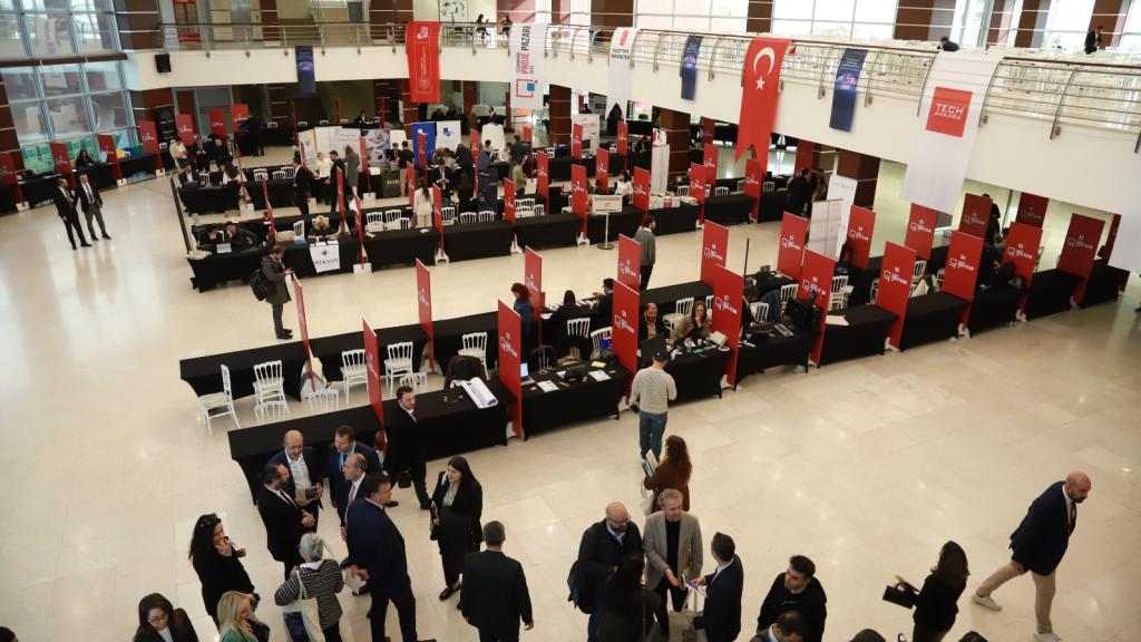 TechAnkara proje pazarı sergi alanı